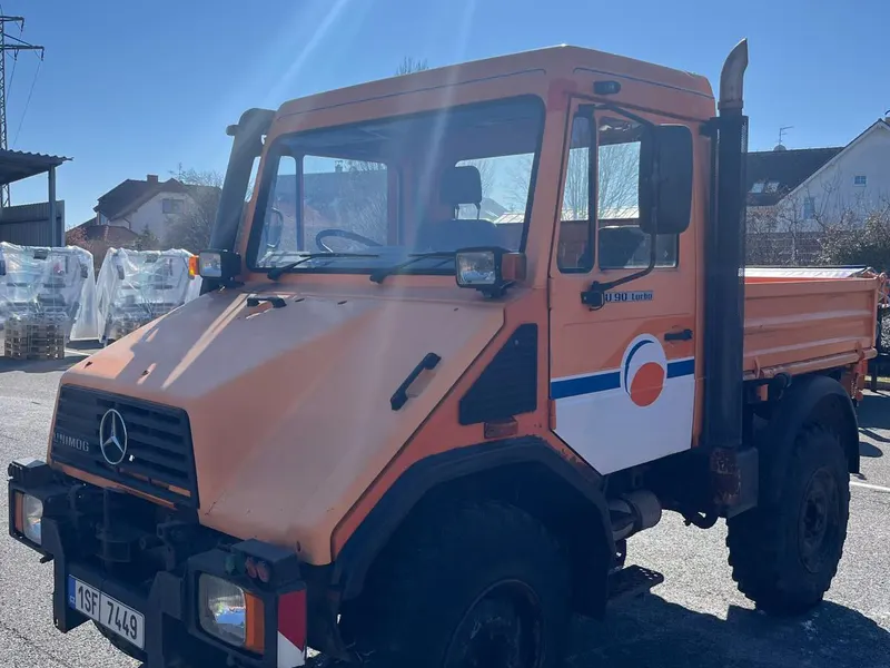 Mercedes-Benz UNIMOG U90 / 1997 / 8 000 m/h