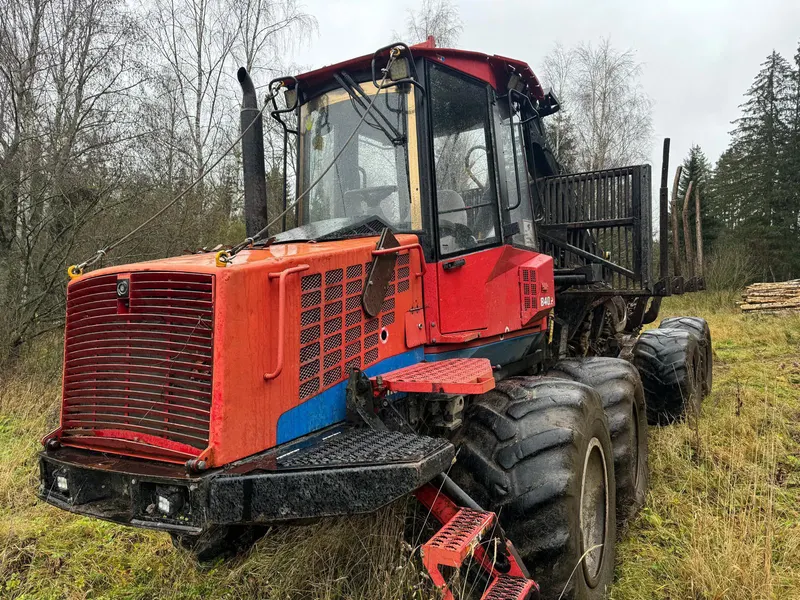 VALMET 840.2 / 2004 / 26 479 m/h