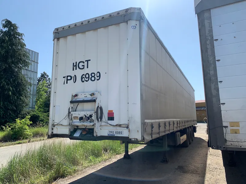 Krone SD /2011/ curtain side semi trailer