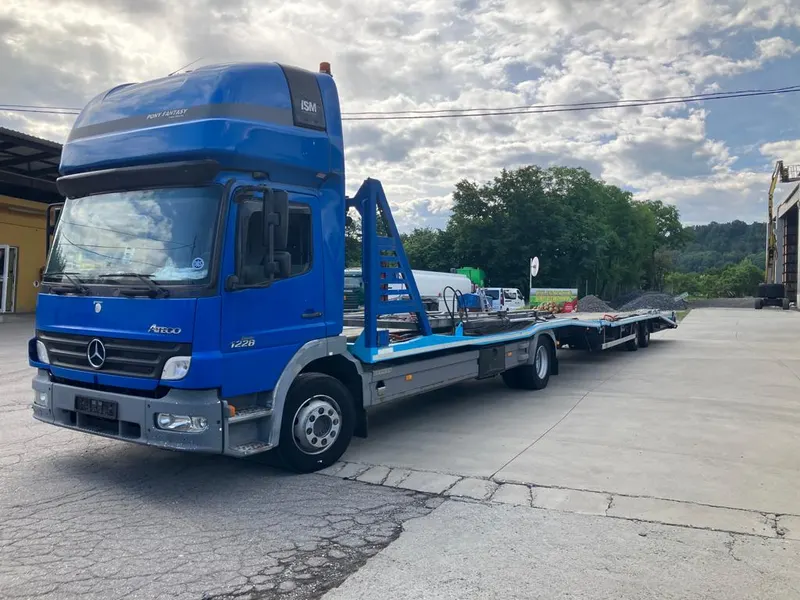 Mercedes Benz ATEGO 1228 L / 1385000 km/ Svan / Car transporter / 