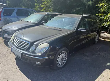 MERCEDES-BENZ E 220 CDI A / 2005 / 534 000 km