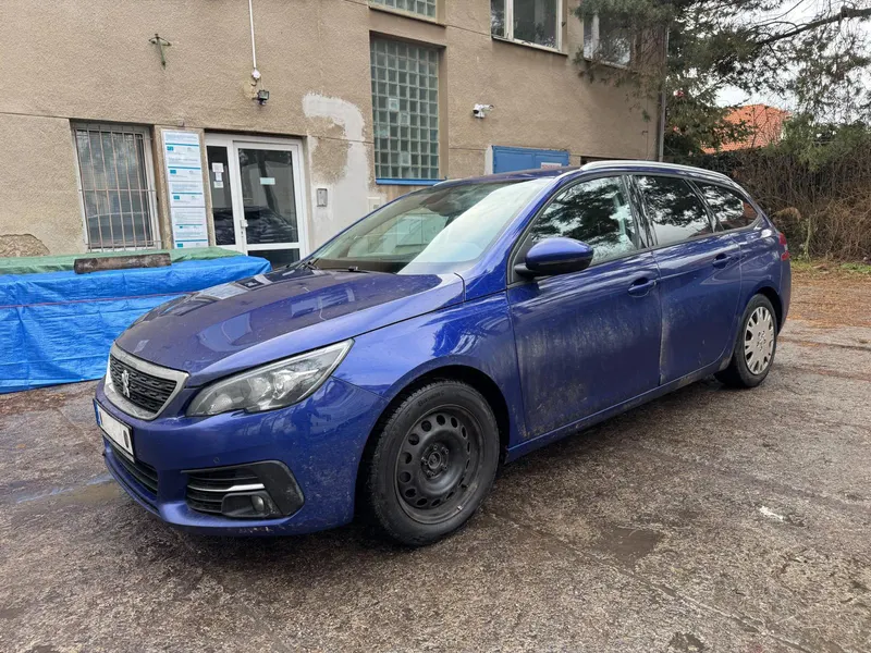 Peugeot 308 / 2017 / 143 972 km