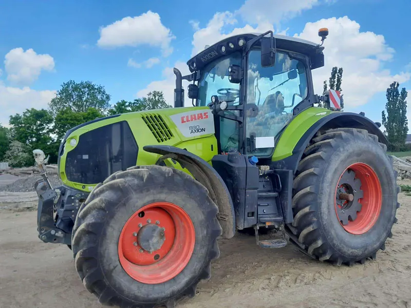 CLAAS AXION 830 / 2020 / 3 518 m/h
