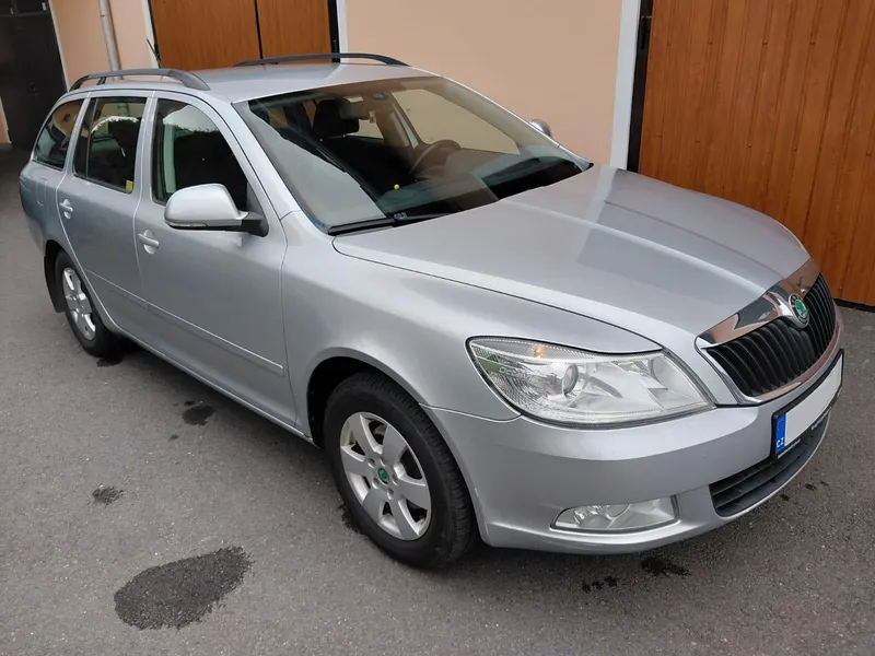 ŠKODA OCTAVIA / 2012 / 399 300 km