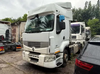 RENAULT PREMIUM R 460.19 T 4X2 / 2011 / 1 160 000 km