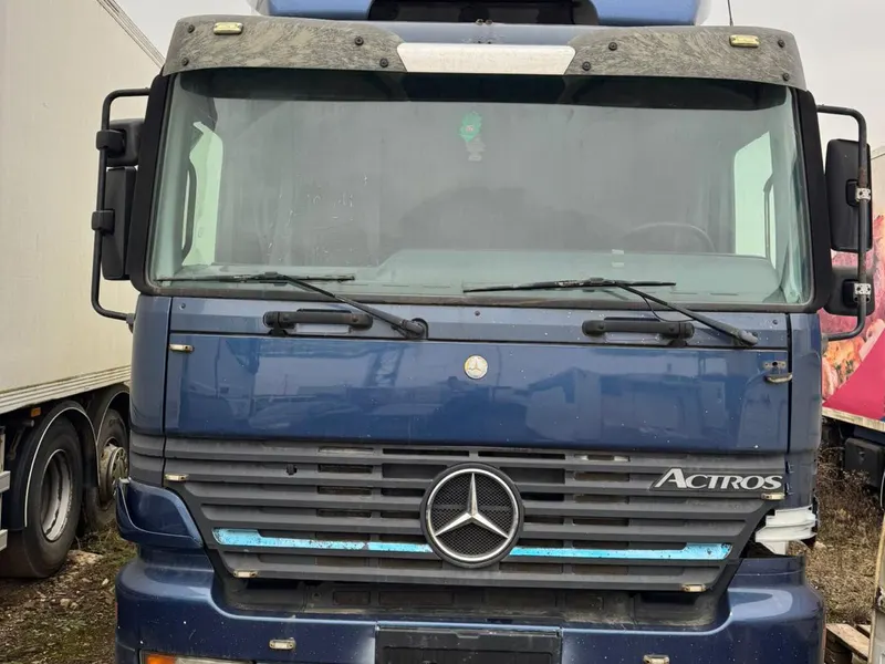 Mercedes-Benz ACTROS 1831 L / 2003 / 710 490 km