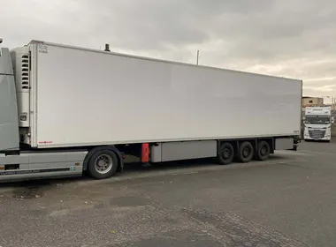  SCHMITZ CARGOBULL SCB*S3B / 2022