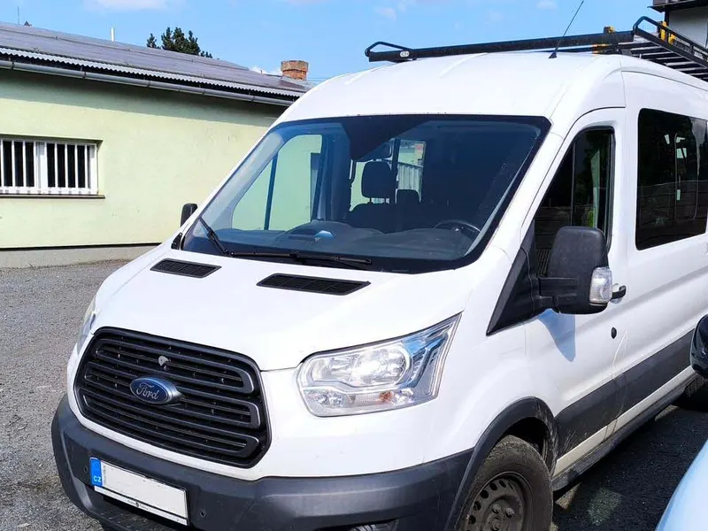 Ford Transit / 2018 / 200 000 km