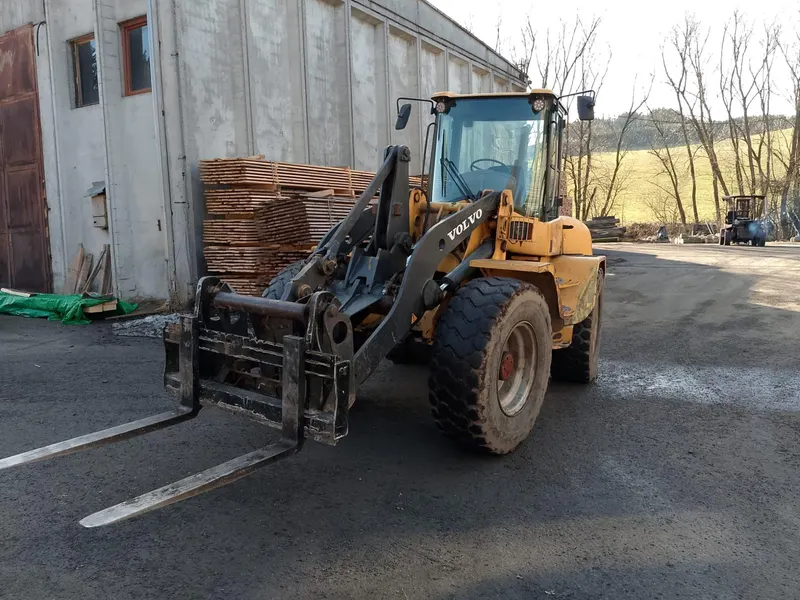VOLVO L45TP / 1999 / 14 250 m/h