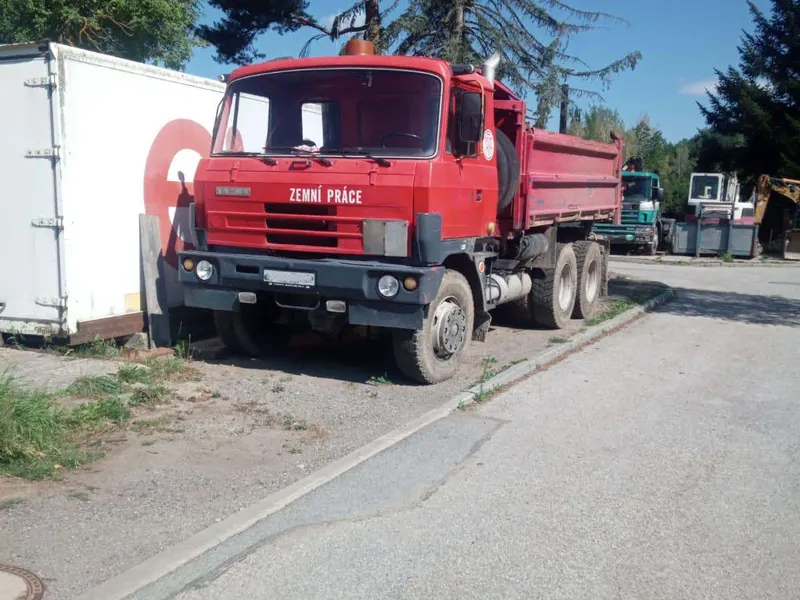 TATRA T 815 	6X6.2 / 1990 / 206 000 km