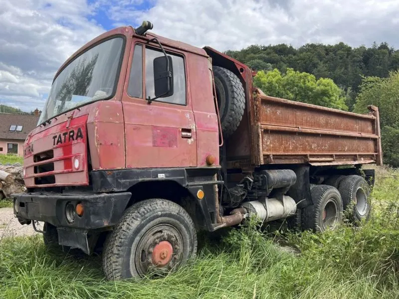 TATRA 815