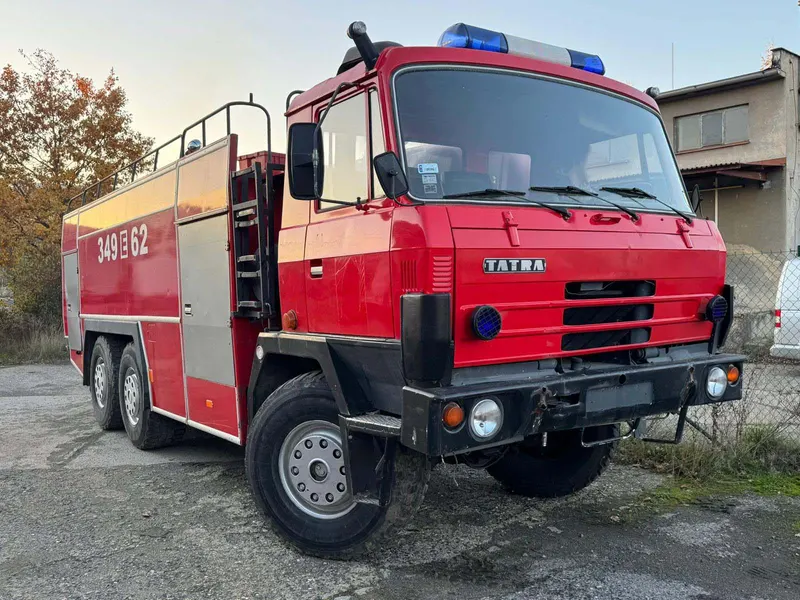 TATRA 815 6x6 / 1989 / 27 700 km