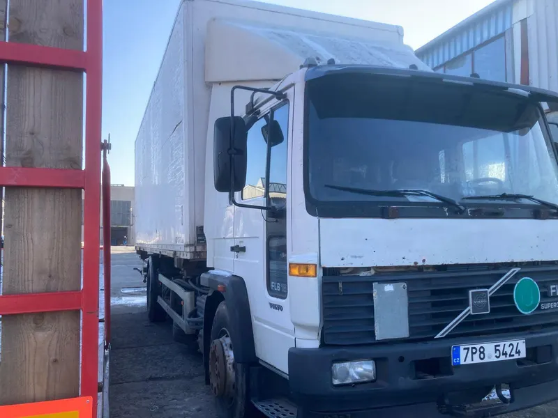 Volvo FL 618 / 1997 / 735 000 km