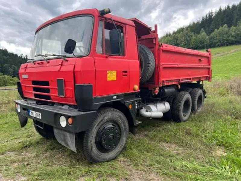 TATRA 815