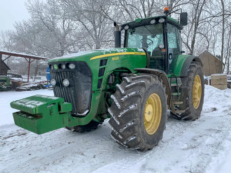 John Deere 8430/ 2009 