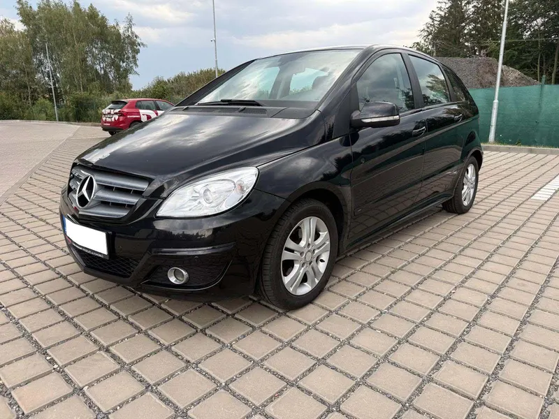 Mercedes-Benz B 180 CDI / 2009 / 269 900 km