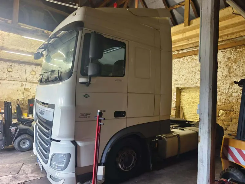 DAF XF 460 FT / 2015 / 947 000 km