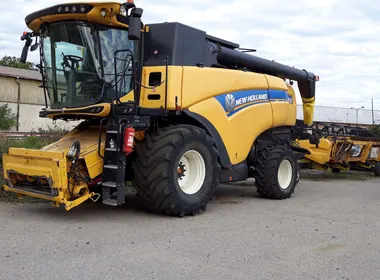 NEW HOLLAND CX8.80 / 2016 / 2 600 m/h