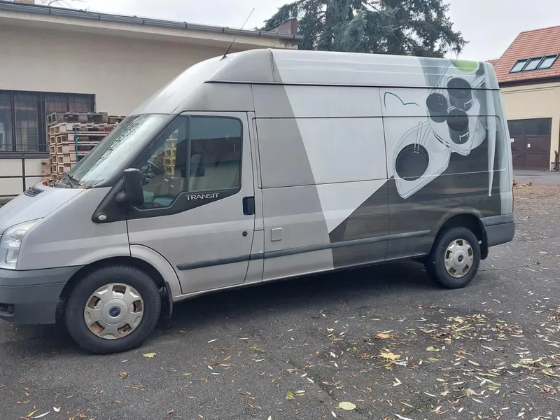 Ford Transit 350L / 2013 / 143 000 km