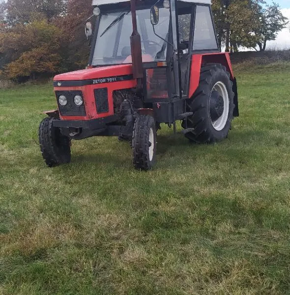 ZETOR 7011 / 1982