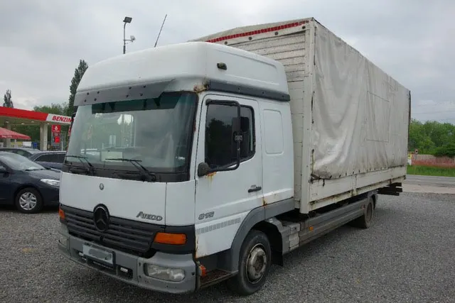 Mercedes Benz Atego 815/ 2002/ 996807 km