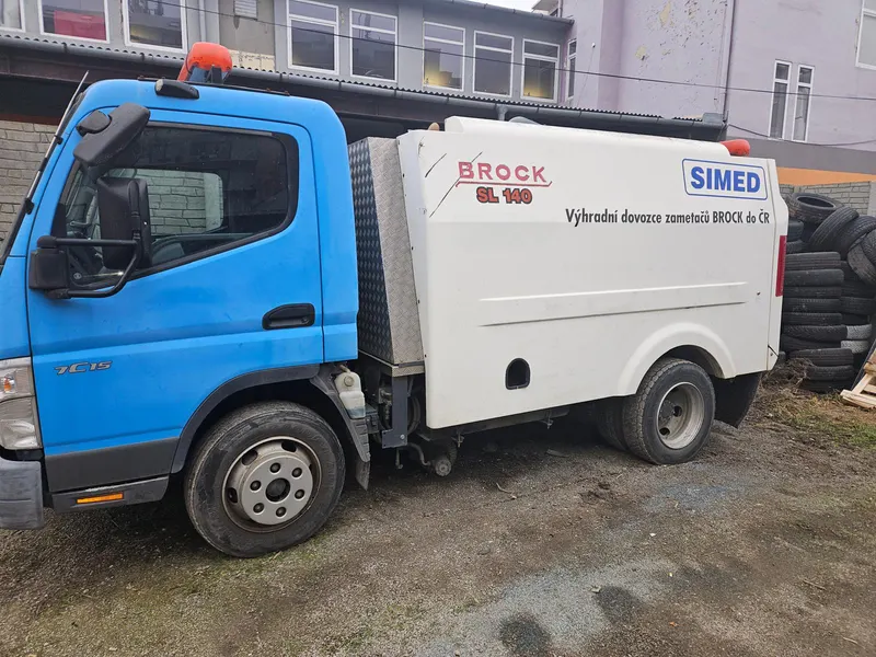 MITSUBISCHI FUSO CANTER 7C15 / 2011 / 25 000 km