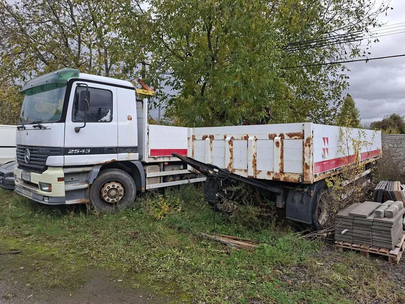 Mercedes-Benz ACTROS 2543 L 6x2 + SVAN / 2002
