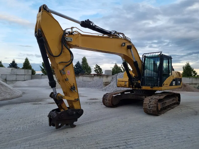 CAT 324D / 2008/ 18777 motohours 