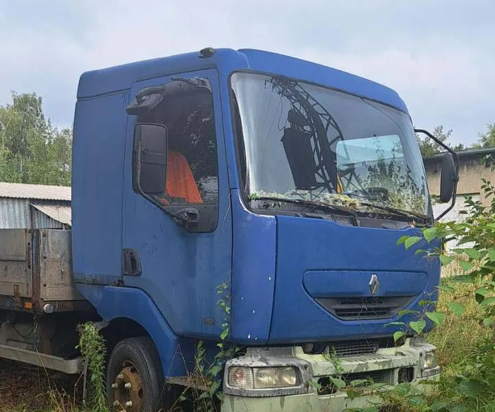 RENAULT MIDLUM 150.10 BP 4x2 / 2001 / 1 000 000 km