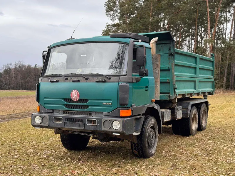 TATRA T815-2 / 2004 / 414 900 km
