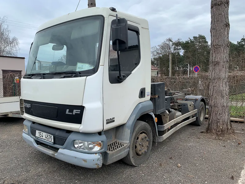DAF LF 45.170/ 2004/ EURO 3/ 355000km / Container carrier