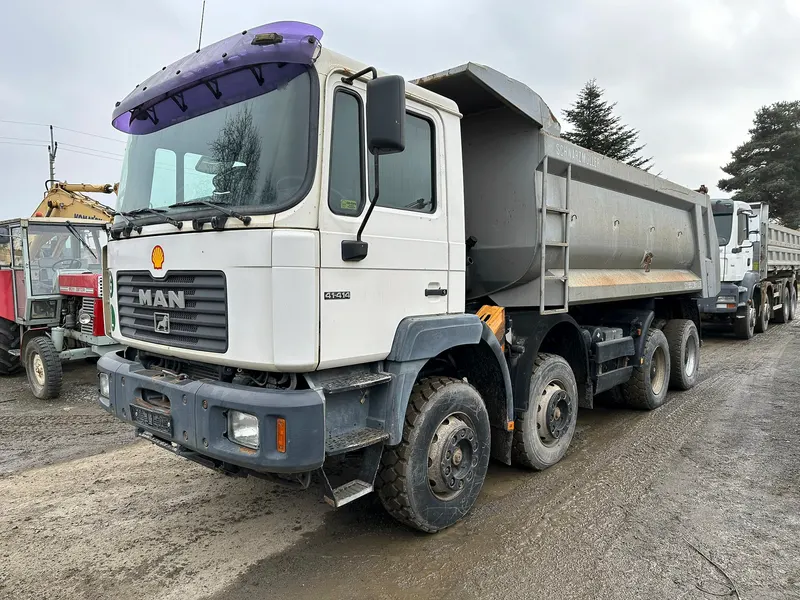 MAN 41.414 VFK/ 2000/ 8x4/ 619 482 km 