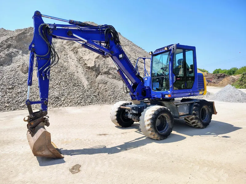 Takeuchi TB175W / 2007 / 12 900 m/h