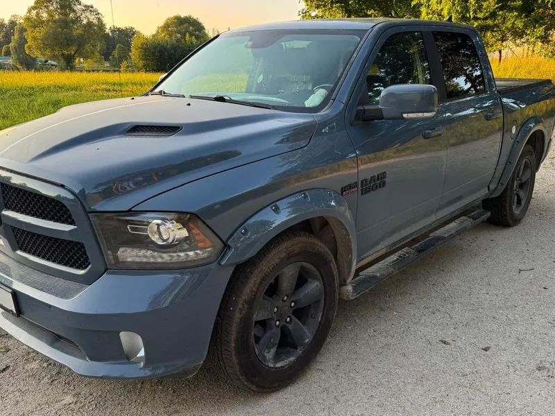 RAM 1500 / 2015 / 184 000 km