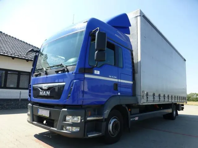 MAN TGL 12.250 / 2015 / 519 000 km