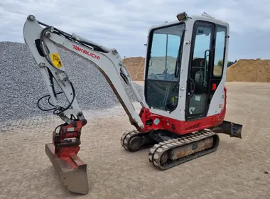 TAKEUCHI TB 216