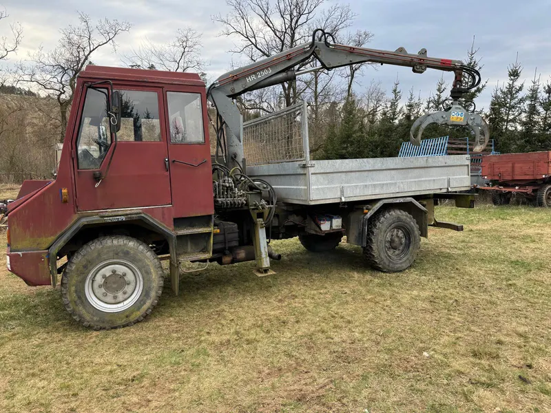 PRAGA UV 80 / 1999 / 101 200 km