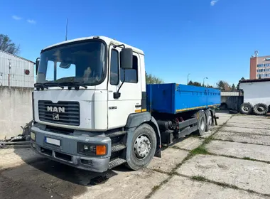 MAN 26.314 / 2001 / 627 300 km