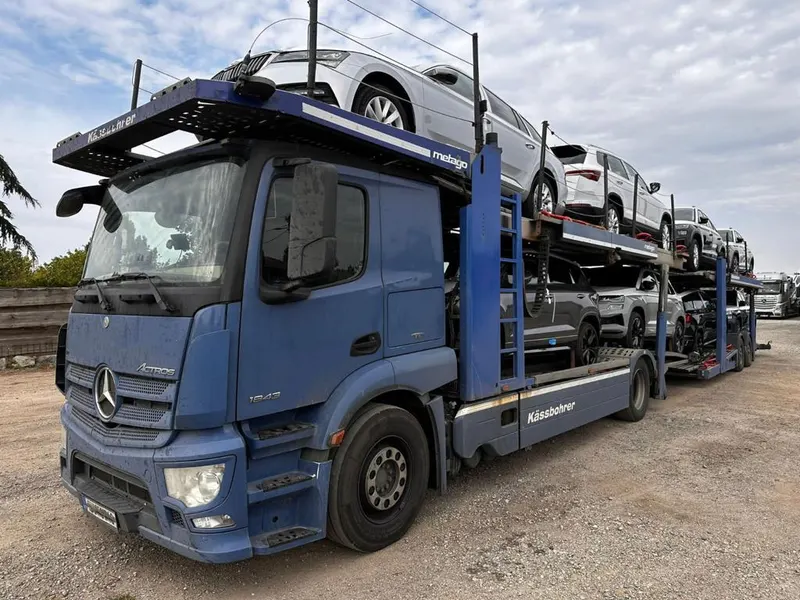 Mercedes-Benz Actros 1843 + KASSBOHRER VARIOTRANS