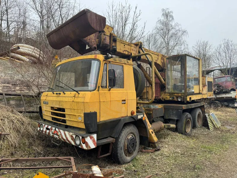  TATRA T815 USD 114A / 1989 