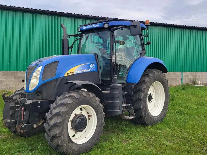 New Holland T6050 / 2012 / 13 300 m/h