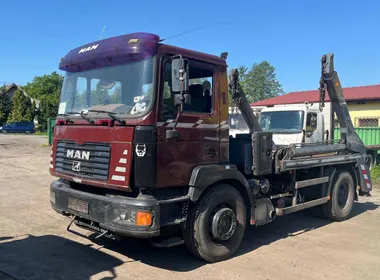 MAN 19.364FK-L / 2001 / 1 034 300 km