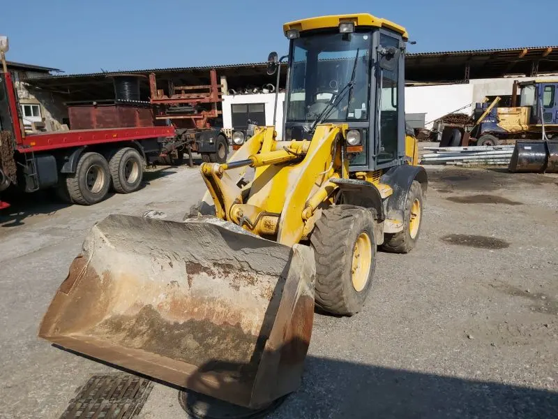 JCB 407