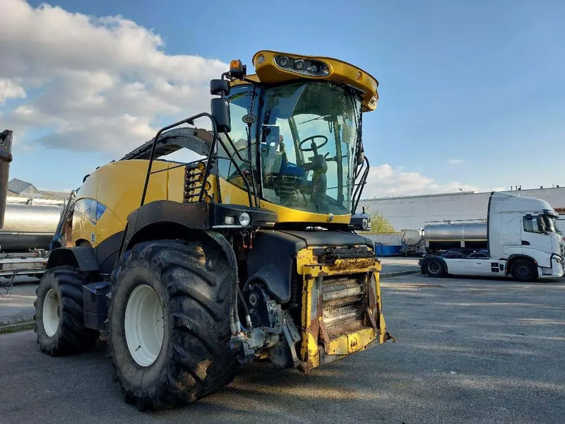 New Holland FR850 / 2015 / 5 052 m/h