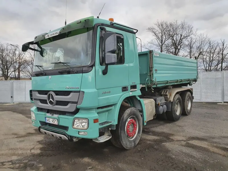 Mercedes Benz 2646 6x4 Actros