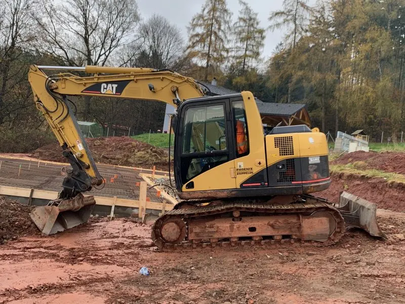 CAT 311 C U