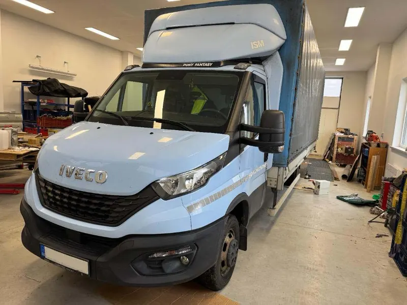 IVECO IS52CI2AA + VEZEKO / 2020 / 295 400 km