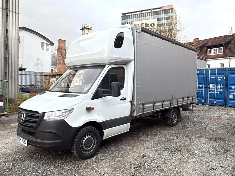 Mercedes-Benz Sprinter / 2024 / 73 100 km