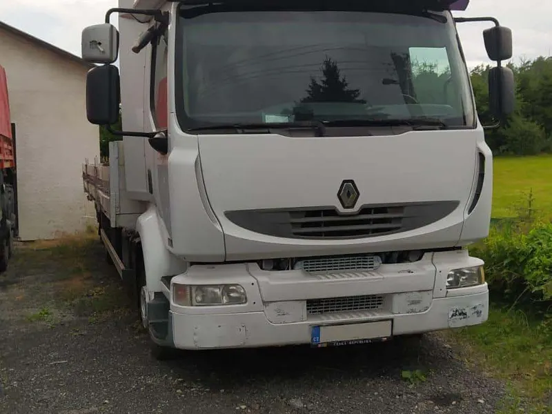 RENAULT MIDLUM 220.12 / 2006 / 1 016 000 km