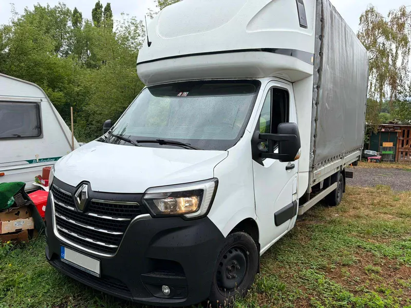 RENAULT MASTER / 2020 / 730 000 km
